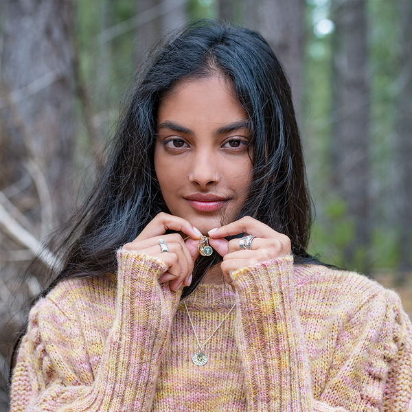 Dainty Initial Charm / A - Z