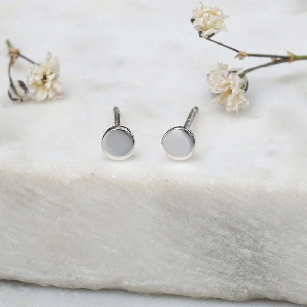 Super Fine Disc Studs / Silver