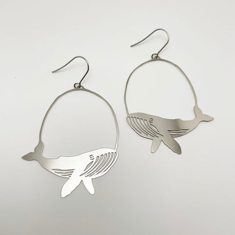 Whale Earrings / SIlver